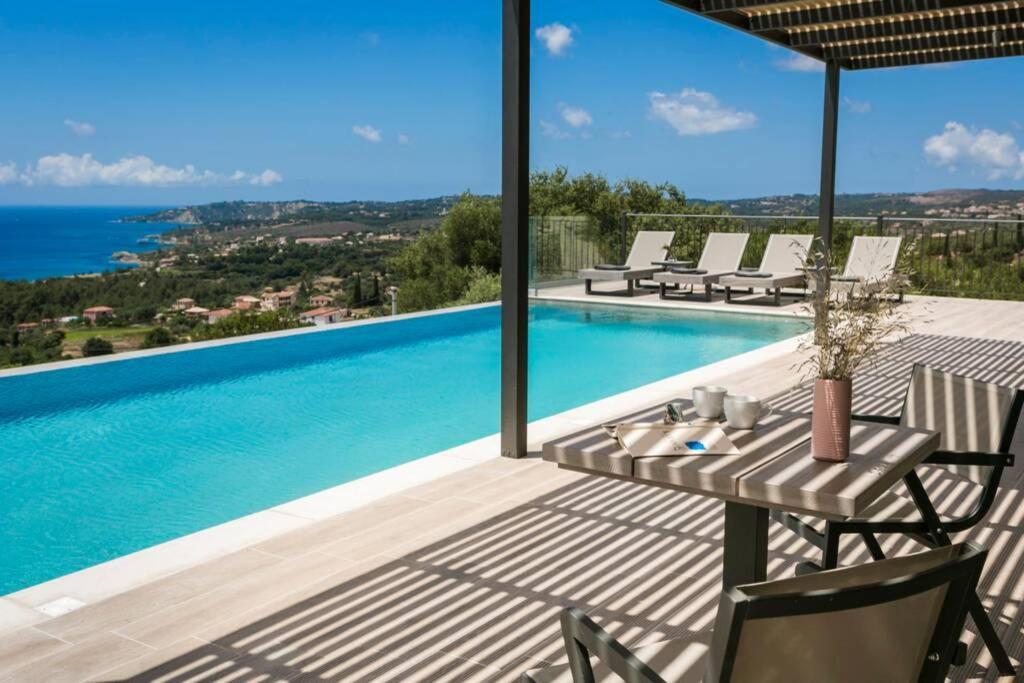 Color Villas-New Villa Green At Trapezaki With Private Pool Mousata Eksteriør billede